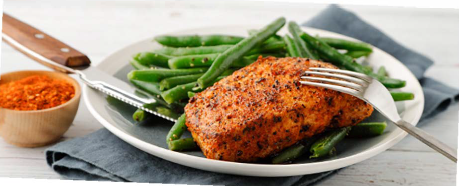 BLACKENED PORK CHOP WITH GREEN BEANS FOR TURKEY TROT PLAN